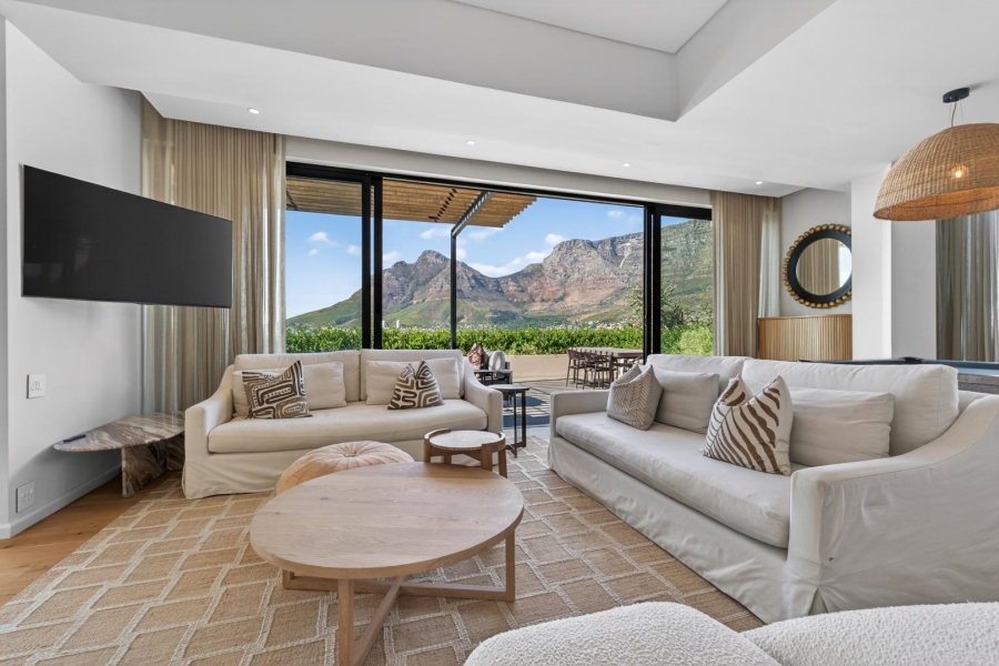 4 Bedroom Property for Sale in Tamboerskloof Western Cape